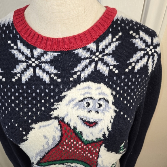 Funny Yeti Abominable Snowman Christmas Sweater Sz S Unisex - Picture 2 of 6